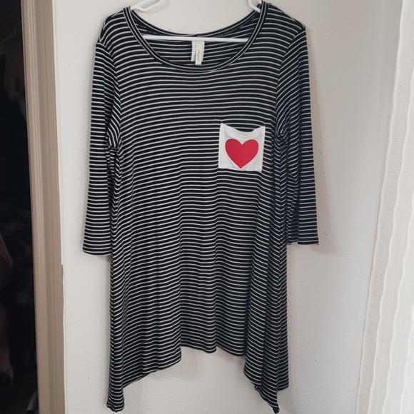 Vintage Tops - 90s style tee